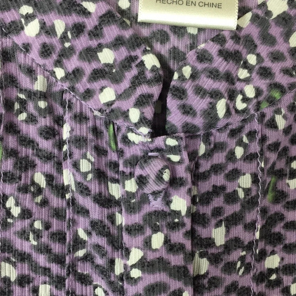 Susan Bristol Purple Animal Print Button Front Silk Shirt‎ Womens 8 Long Sleeve - Picture 11 of 11